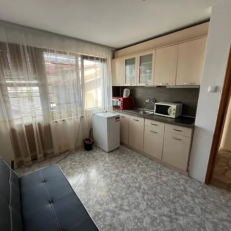 Vanya Apartment Tsarevo